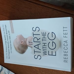 IT STARTS WITH THE EGG BOOK